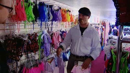 MythBusters Season 1 Episode 5 - Cell Phone Destroys Gas Station