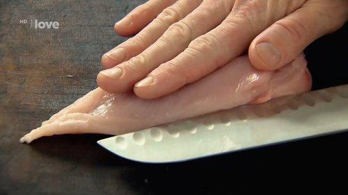 Gordon Ramsay's Ultimate Cookery Course Season 1 Episode 9 - Real Fast Food