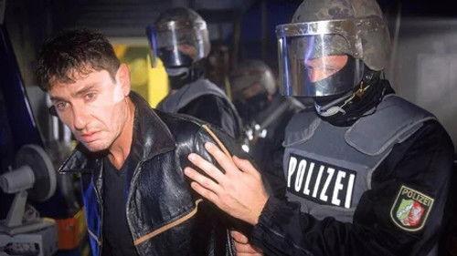 Alles Atze Season 4 Episode 2 - Schwere Jungs