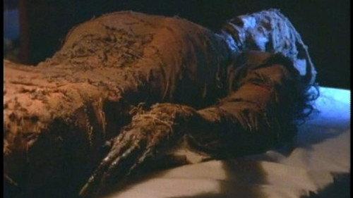 Are You Afraid of the Dark? Season 3 Episode 8 - The Tale of the Guardian's Curse