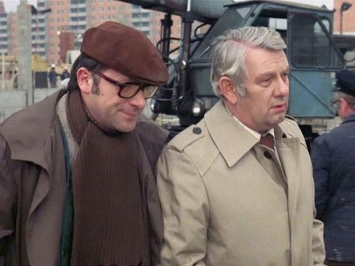 Polizeiruf 110 Season 8 Episode 4 - Doppeltes Spiel