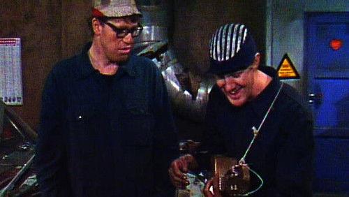 Macken Season 1 Episode 6 - Räddad av en dam