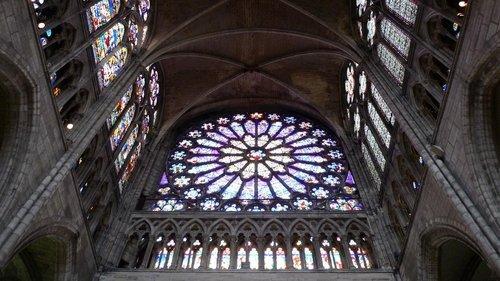 NOVA Season 38 Episode 1 - Building the Great Cathedrals