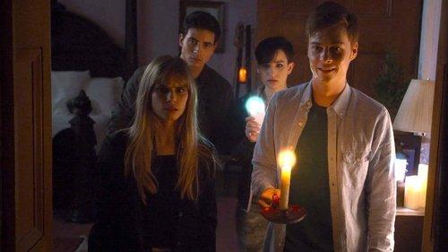 Scream: The TV Series Season 2 Episode 13 - Halloween Special