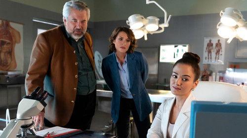 Die Rosenheim-Cops Season 23 Episode 6 - A false scent