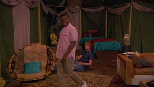 Pair of Kings Season 3 Episode 13 - King vs. Wild