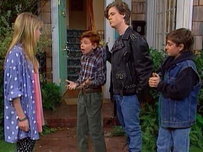 Clarissa Explains It All Season 1 Episode 8 - Bully