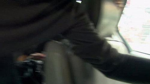 Keeping Up with the Kardashians Season 3 Episode 8 - Distance Makes the Heart Grow Fonder