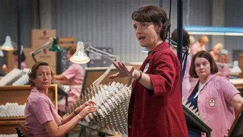 Carmen Curlers Season 2 Episode 2 - Where the trade is carried out...