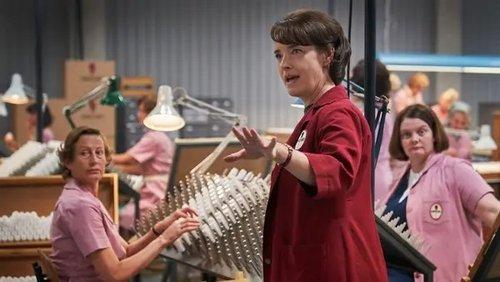 Carmen Curlers Season 2 Episode 2 - Episode 2