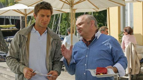 Die Rosenheim-Cops Season 10 Episode 2 - Wer stört, stirbt