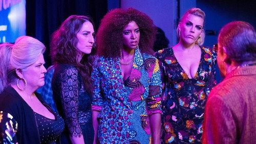 Girls5eva Season 2 Episode 1 - Album Mode