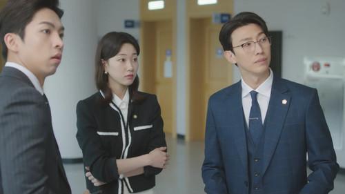 Extraordinary Attorney Woo Season 1 Episode 12 - Yangtze River Dolphin
