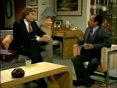 The Jeffersons Season 9 Episode 1 - Laundry is a Tough Town (1)