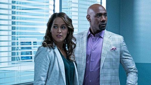Rosewood Season 2 Episode 13 - Puffer Fish & Personal History