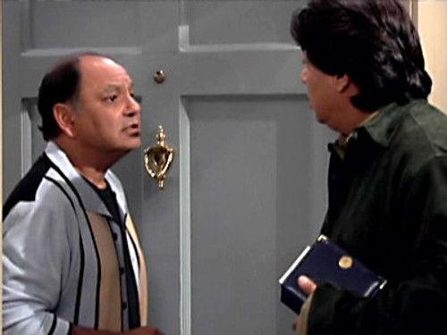 George Lopez Season 2 Episode 9 - Guess Who's Coming to Dinner, Honey