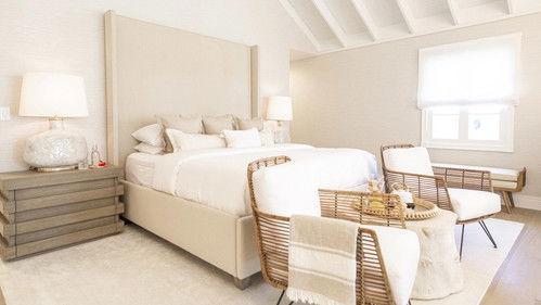 Island of Bryan Season 1 Episode 11 - Managers on Duty