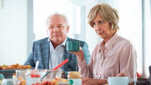 L'oeil du cyclone Season 2 Episode 7 - Episode 7