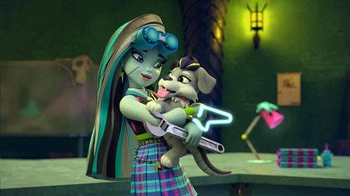 Monster High Season 1 Episode 14 - What's Up, Watzie?