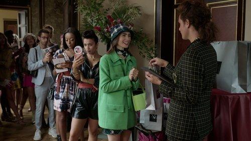 undefined Season 1 Episode 5 - Faux Amis