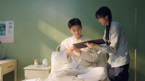 Love Story in the 1970s Season 1 Episode 2 - Fei Ni Buys a Media Player for Fang Mu Yang