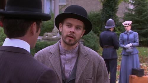 Murdoch Mysteries Season 5 Episode 11 - Murdoch in Toyland