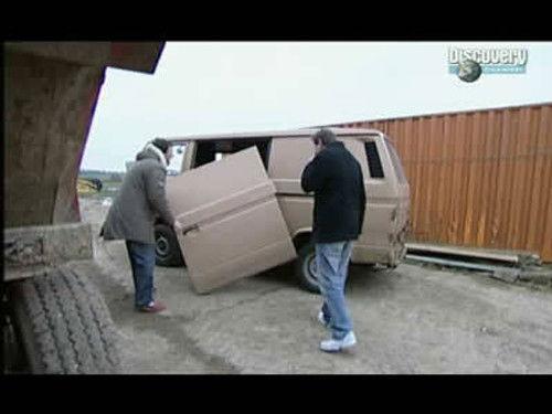 Wheeler Dealers Season 3 Episode 1 - Volkswagen T2 Transporter (Part 1)