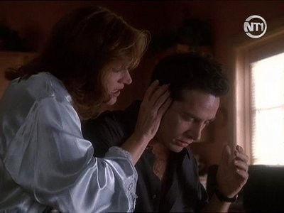 Profiler Season 3 Episode 9 - All in the Family