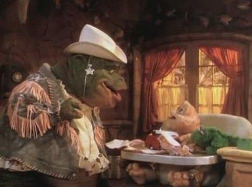 undefined Season 4 Episode 13 - Earl and Pearl