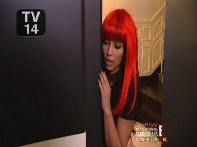 Keeping Up with the Kardashians Season 7 Episode 3 - Everybody's Wigging Out