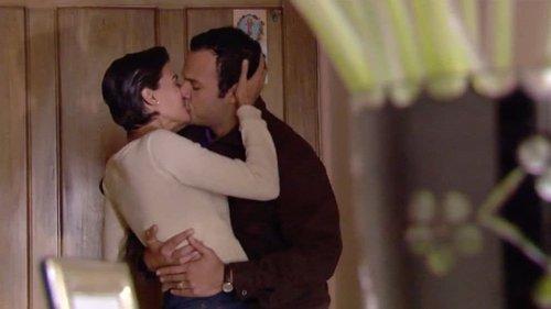 Tres milagros Season 1 Episode 5 - Episode 5