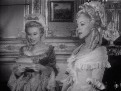 The camera explores time Season 5 Episode 3 - Episode 3