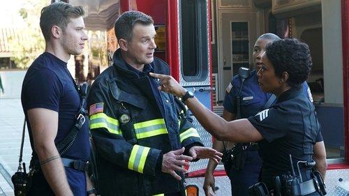 9-1-1 Season 1 Episode 1 - Pilot