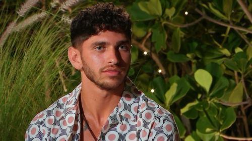 Too Hot to Handle Season 4 Episode 4 - Flavia of the Month