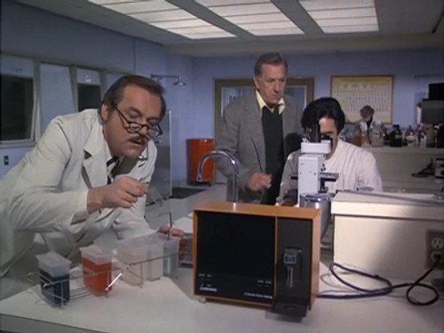 Quincy, M.E. Season 4 Episode 10 - A Question of Death