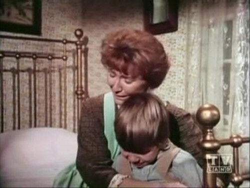 Gunsmoke Season 19 Episode 20 - The Schoolmarm
