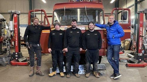 Car S.O.S. Season 10 Episode 5 - Dennis Fire Engine