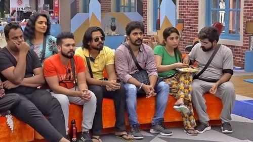 Bigg Boss Season 1 Episode 4 - Day 3: Manoj collapses