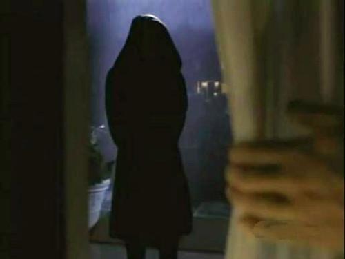 The Others Season 1 Episode 9 - The Ones That Lie in Wait