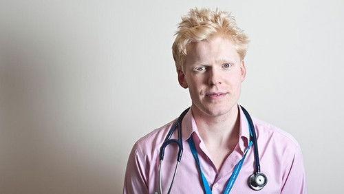 24 Hours in A&E Season 3 Episode 9 - Live & Let Live