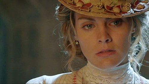 Grand Hotel Season 1 Episode 5 - Blood Moon