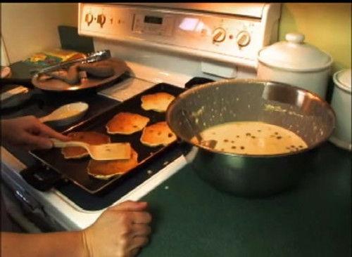 Jon & Kate Plus 8 Season 1 Episode 6 - Pancakes and Potties