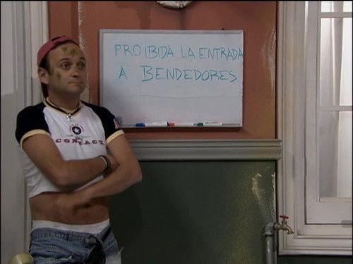 Vecinos Season 1 Episode 5 - Luces, cámara, acción