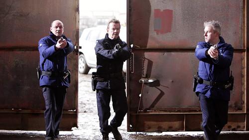 Flikken Season 8 Episode 5 - Grote kuis