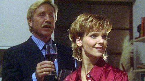 In aller Freundschaft Season 2 Episode 22 - Episode 22