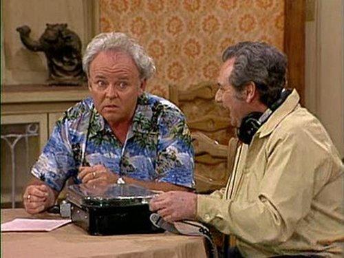 All in the Family Season 7 Episode 11 - Mr. Edith Bunker