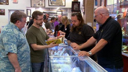 Pawn Stars Season 13 Episode 16 - Silver Stash Pawn