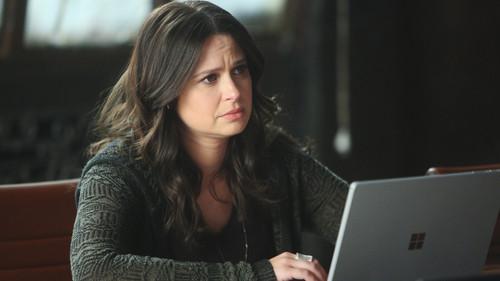 Scandal Season 5 Episode 14 - I See You