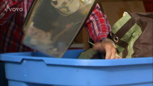 Storage Wars: Texas Season 2 Episode 33 - Hoarder Patrol