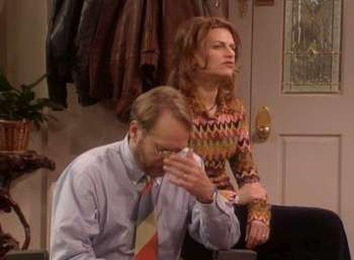 Roseanne Season 9 Episode 15 - The War Room